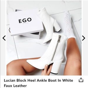 Lucian Boots by EGO Size 8 White Public Desire